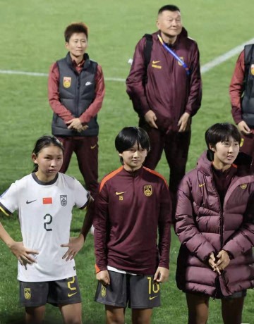 星空体育入口-苏州主场6球狂胜！中国U17女足踢疯了，下一场要碰硬骨头？|亚洲杯|数据|足球|朝鲜|菲律宾_新浪体育_新浪新闻
